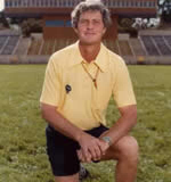 0b1ad7a7b79268a1f4558db78e092446_L Bob Blasi