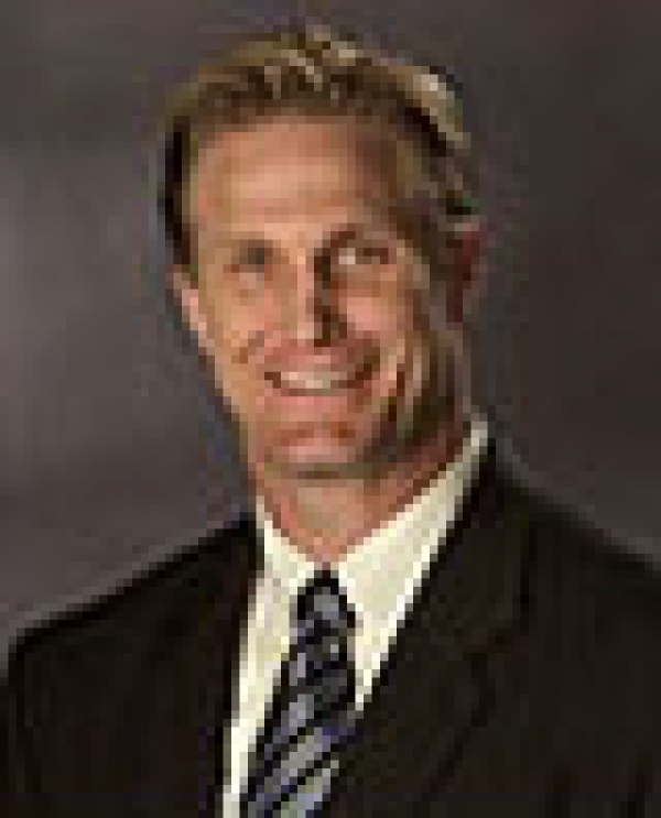 1ea804dbf6a45ba977293c237ecc1b08_L Chad Hennings