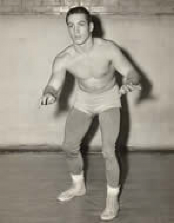 b8cc41f2c23fcd5970f74c3c49efafec_L Dean Lahr