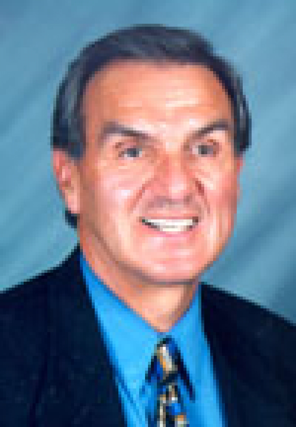 f7abac252ae5ed68121b92ba7a669d87_L Sonny Lubick